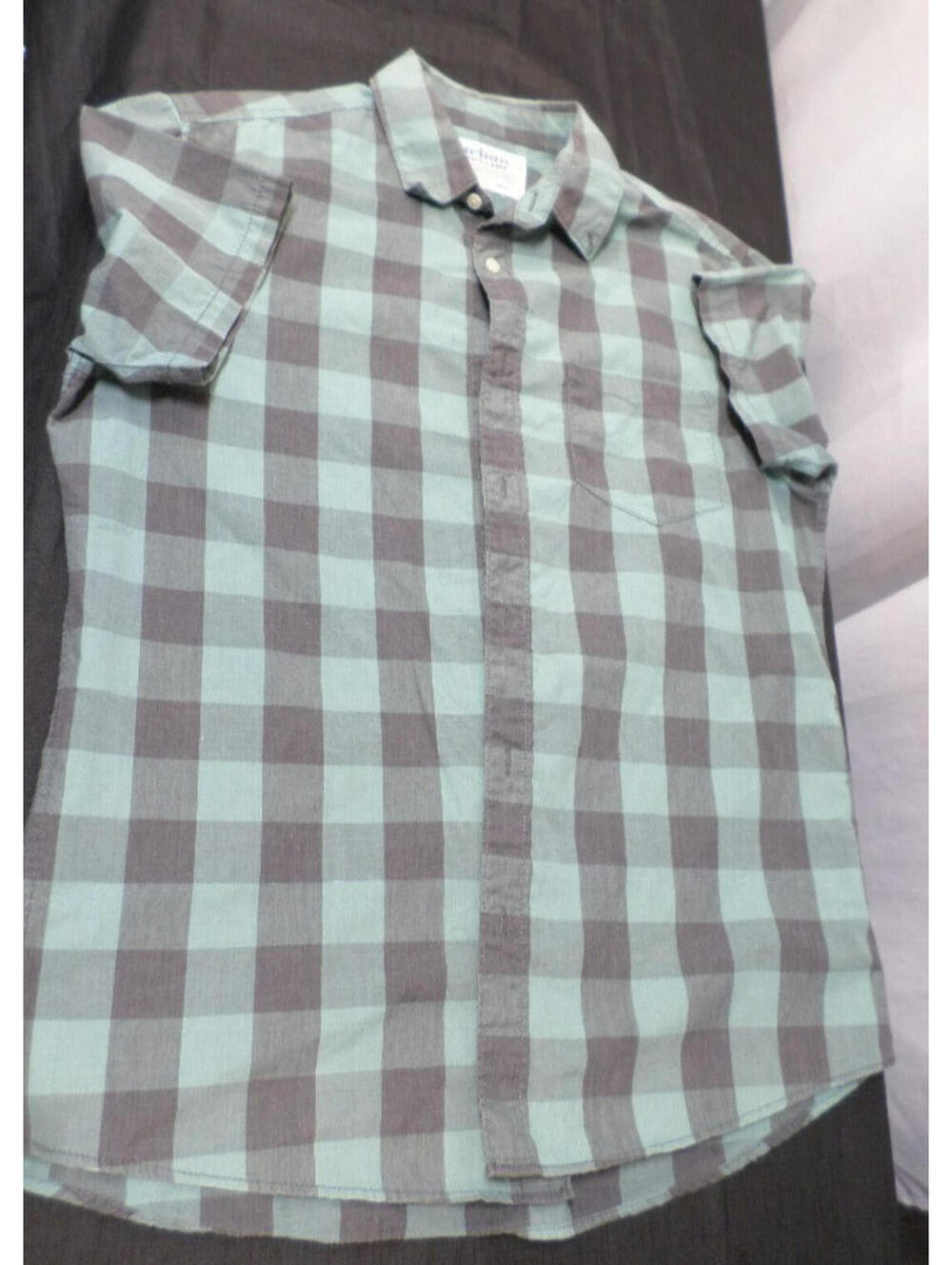 DESIGNER URBAN PIPLINE COTTON/POLY BLEND SHORT SLEEVE BUTTON UP TEAL SHIRT LARGE